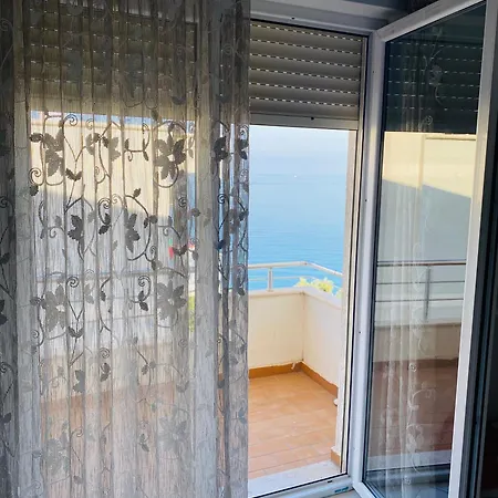 Bright Sea View Apartment With Balcony Liro Beach Uje I Ftohte Vlore Apartamento Vlorë