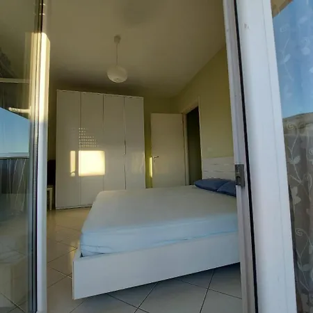 Bright Sea View Apartment With Balcony Liro Beach Uje I Ftohte Vlore * Vlorë