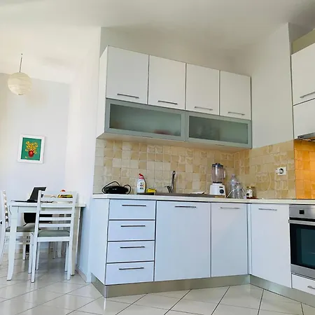 Bright Sea View Apartment With Balcony Liro Beach Uje I Ftohte Vlore Apartamento *
